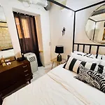 Charming Townhouse Prime Area * Валетта