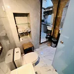 Апартаменты Charming Townhouse Prime Area *