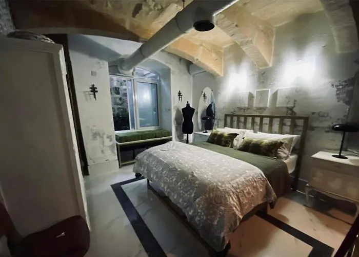 Charming Townhouse Prime Area アパート *