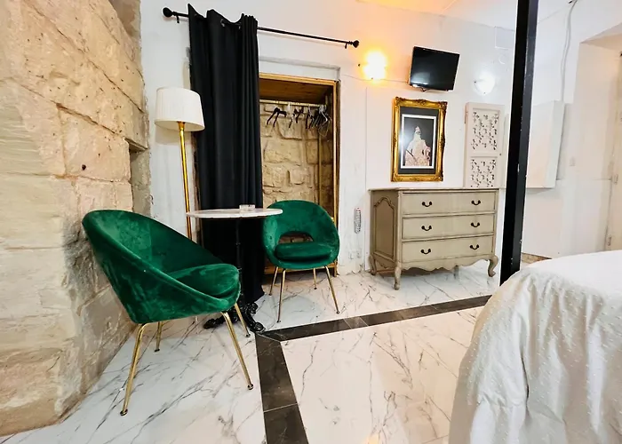 アパート Charming Townhouse Prime Area バレッタ