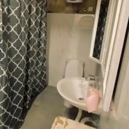 Apartman Charming Townhouse Prime Area *