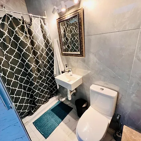 Charming Townhouse Prime Area La Valette