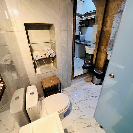 Appartement Charming Townhouse Prime Area *