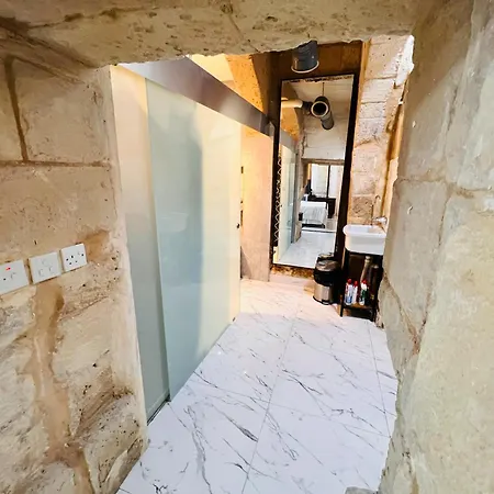 Charming Townhouse Prime Area Apartman Valletta