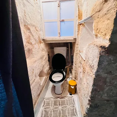 Charming Townhouse Prime Area Apartman Valletta